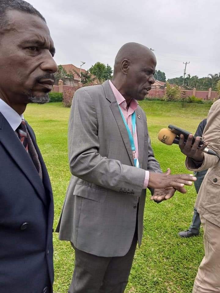 Mr. Rogers Kasirye, the Executive Director of UYDEL making his presentation