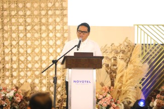 نائب الأمين التنفيذي للشؤون الداخلية مكتب الرئيس ريكو القاضي جانفييه إيتشيفيري