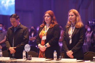 كاتالينو كوي ، جوانا ترافيس روبرتس ، أولها ميشاكيفسكا