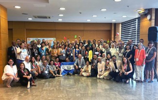 په ۲۰۲۴ کال کې موږ په ویاړ سره د پنځو نویو ملی څپرکو هرکلی وکړ: افغانستان، السالوادور، ګواتمالا، سریلانکا او ویتنام. سږ کال په ځانګړې توګه په سیمه ییزه کچه د شخصی غونډو لپاره ډیر فرصتونه برابر کړل. دا غونډې د مخدره موادو د غوښتنې د کمولو په اړه د سیمې په ځانګړې بحثونو کې د اسانتیاوو لپاره ارزښتناکه بڼې په توګه کار وکړې.